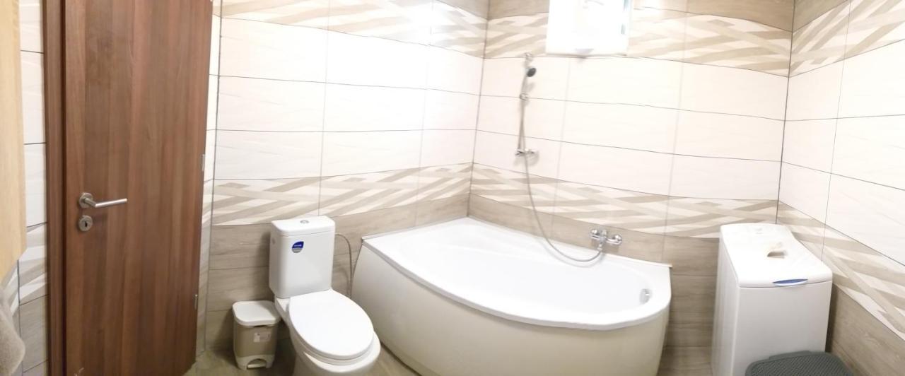 Toelgyerdo Apartman Kismaros Exterior photo