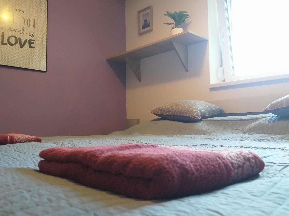 Toelgyerdo Apartman Kismaros Exterior photo